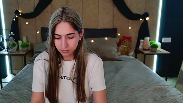 Snapshot of Teresa_Stane chatting on 02-21-25, 08:07 Teresa Stane online show from 02-21-25, 08:07