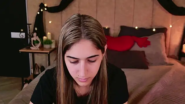 Snapshot of Teresa_Stane chatting on 02-22-25, 02:52 Teresa Stane online show from 02-22-25, 02:52