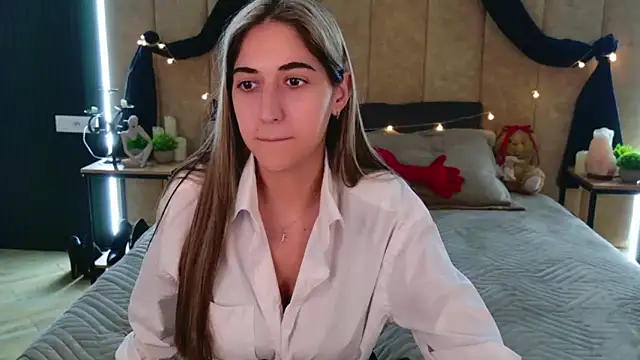 Snapshot of Teresa_Stane chatting on 03-05-25, 01:39 Teresa Stane online show from 03-05-25, 01:39