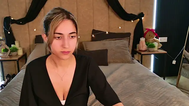 Snapshot of Teresa_Stane chatting on 03-19-25, 11:39 Teresa Stane online show from 03-19-25, 11:39