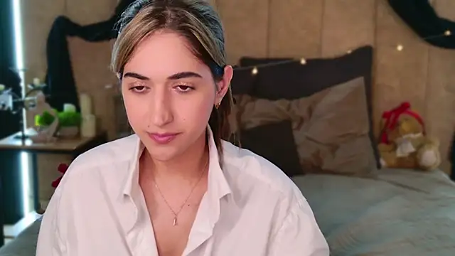 Snapshot of Teresa_Stane chatting on 03-22-25, 11:32 Teresa Stane online show from 03-22-25, 11:32