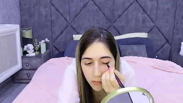 Snapshot of Teresa_Stane chatting on 11-06-25, 05:19 Teresa Stane online show from 11-06-25, 05:19