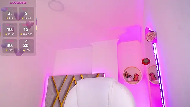 Snapshot of Aurora_Brownn chatting on 03-17-25, 11:31 Aurora Brownn online show from 03-17-25, 11:31