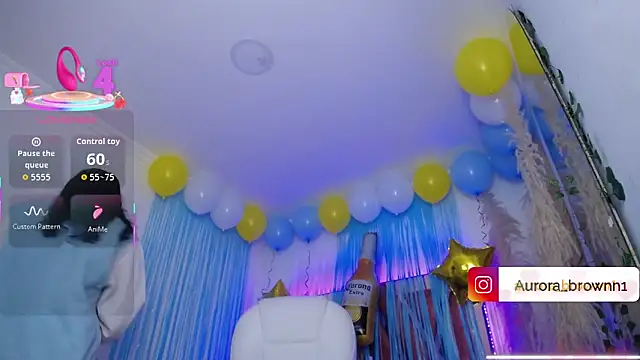 Snapshot of Aurora_Brownn chatting on 09-25-25, 04:49 Aurora Brownn online show from 09-25-25, 04:49