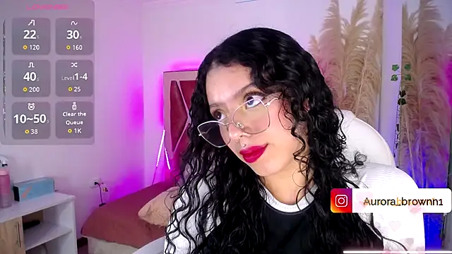 Snapshot of Aurora_Brownn chatting on 10-17-25, 04:48 Aurora Brownn online show from 10-17-25, 04:48