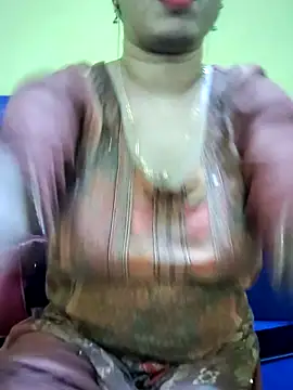 Snapshot of Haniya-143 chatting on 09-14-25, 09:47 Haniya-143 online show from 09-14-25, 09:47