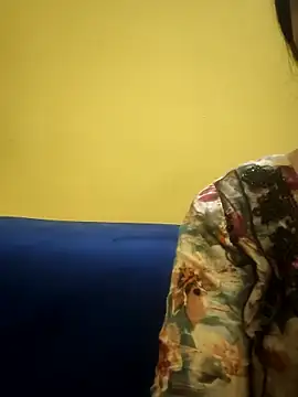 Snapshot of Haniya-143 chatting on 09-21-25, 08:54 Haniya-143 online show from 09-21-25, 08:54