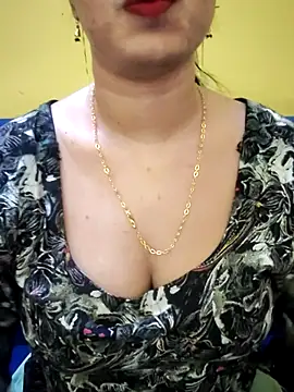 Snapshot of Haniya-143 chatting on 09-28-25, 09:20 Haniya-143 online show from 09-28-25, 09:20