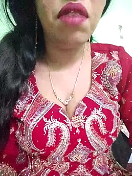 Snapshot of Haniya-143 chatting on 11-29-25, 07:28 Haniya-143 online show from 11-29-25, 07:28