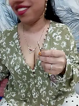 Haniya-143 online show from 02-17-26, 10:05