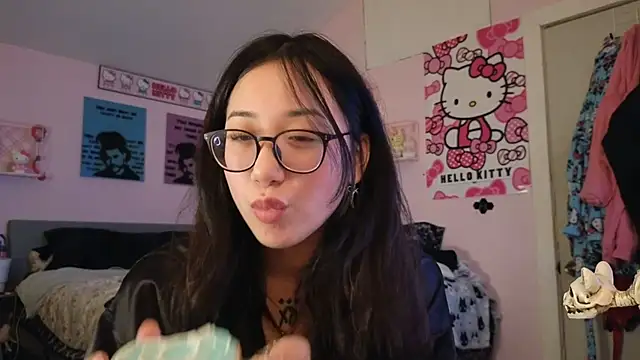 tokyobaby online show from 01-31-25, 02:58