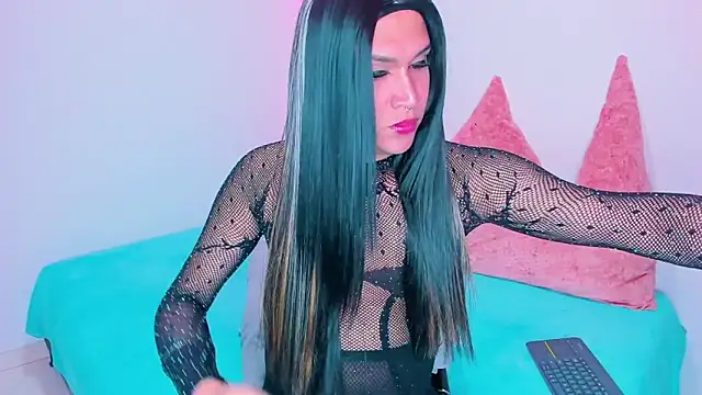 Candace Queen online show from 09-13-25, 02:17