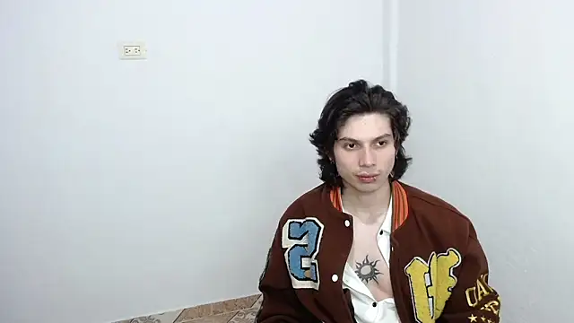 Snapshot of pervertsteens3 chatting on 02-27-26, 03:06 pervertsteens3 online show from 02-27-26, 03:06