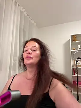 Engel mia online show from 03-27-26, 10:42