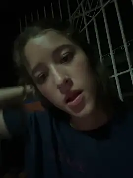 Snapshot of ally_sunn_ chatting on 01-07-25, 06:48 ally sunn online show from 01-07-25, 06:48