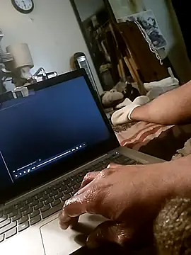 Snapshot of Creationmonster0 chatting on 03-02-25, 11:29 Creationmonster0 online show from 03-02-25, 11:29