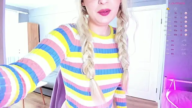Amy honey angel online show from 05-13-26, 09:17