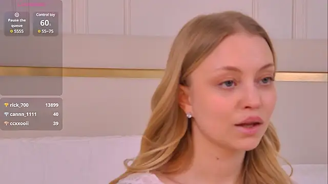 Snapshot of DorisHell chatting on 02-27-25, 12:21 DorisHell online show from 02-27-25, 12:21