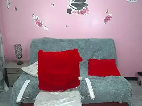 cloe cooper  online show from 12-31-24, 06:59