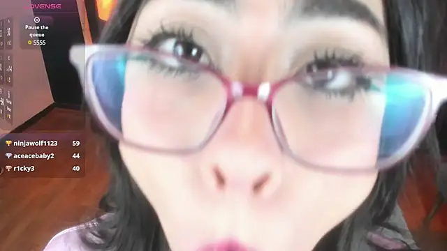 Snapshot of vampy_dolll chatting on 01-09-25, 12:25 vampy dolll online show from 01-09-25, 12:25