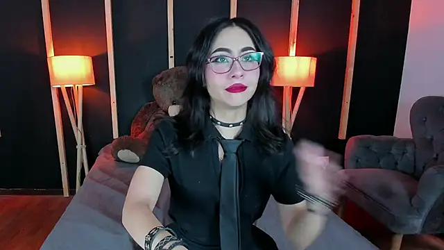 Snapshot of vampy_dolll chatting on 01-17-25, 12:52 vampy dolll online show from 01-17-25, 12:52