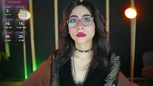 Snapshot of vampy_dolll chatting on 01-30-25, 10:41 vampy dolll online show from 01-30-25, 10:41