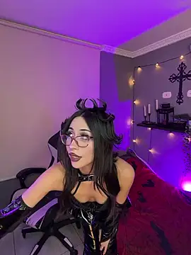 vampy dolll online show from 05-29-26, 12:19