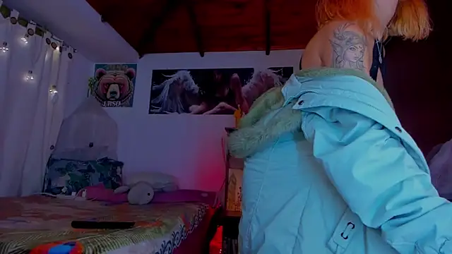 Snapshot of cuteweed420 chatting on 02-21-25, 08:51 cuteweed420 online show from 02-21-25, 08:51