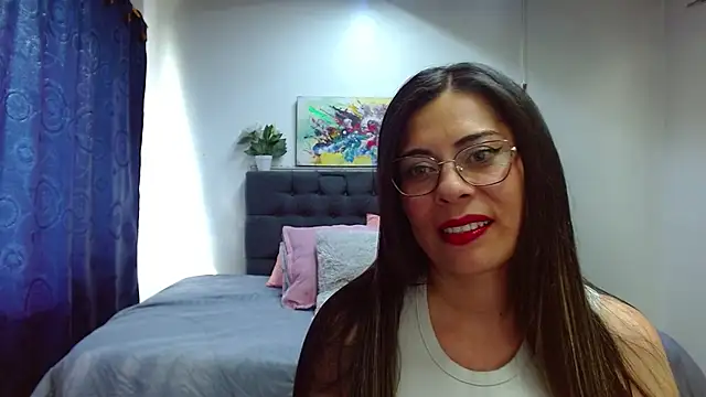  lara1 online show from 01-13-25, 07:53