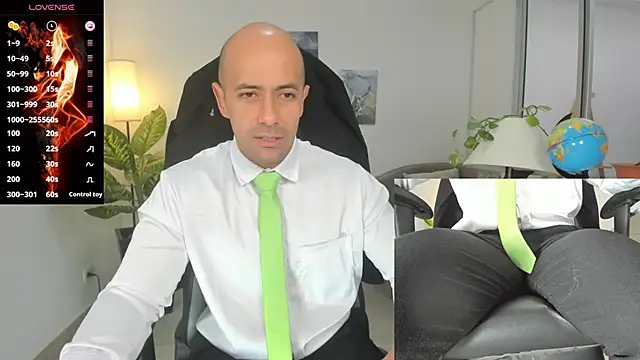 Snapshot of ryan_master_ chatting on 12-23-24, 12:30 ryan master online show from 12-23-24, 12:30