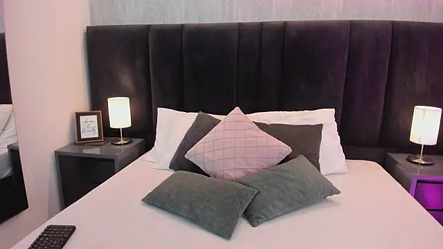 Freyaa   online show from 09-29-25, 09:19