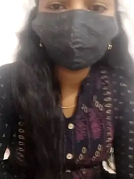 Snapshot of Telugu_magic_07 chatting on 02-16-25, 12:21 Telugu magic 07 online show from 02-16-25, 12:21