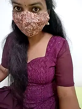 Snapshot of Telugu_magic_07 chatting on 11-08-25, 07:41 Telugu magic 07 online show from 11-08-25, 07:41