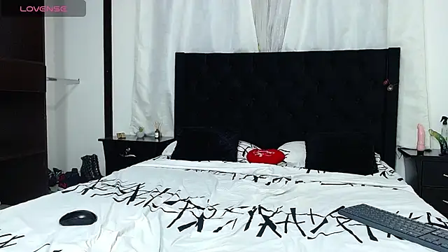 Snapshot of Beautifulkattia chatting on 03-08-25, 05:17 Beautifulkattia online show from 03-08-25, 05:17