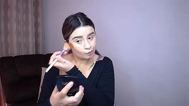 SaraBraun  online show from 12-19-25, 05:42