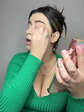 SaraBraun  online show from 04-11-26, 05:06