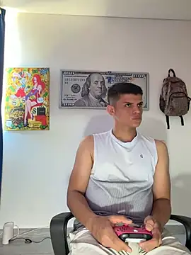 Snapshot of boss_of_cash chatting on 07-06-26, 05:26 boss of cash online show from 07-06-26, 05:26