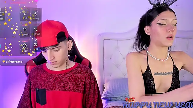 Snapshot of sett_and_gwen chatting on 01-02-25, 07:23 sett and gwen online show from 01-02-25, 07:23