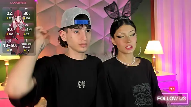 Snapshot of sett_and_gwen chatting on 01-13-25, 07:11 sett and gwen online show from 01-13-25, 07:11