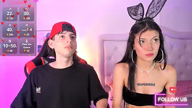 Snapshot of sett_and_gwen chatting on 01-17-25, 10:44 sett and gwen online show from 01-17-25, 10:44