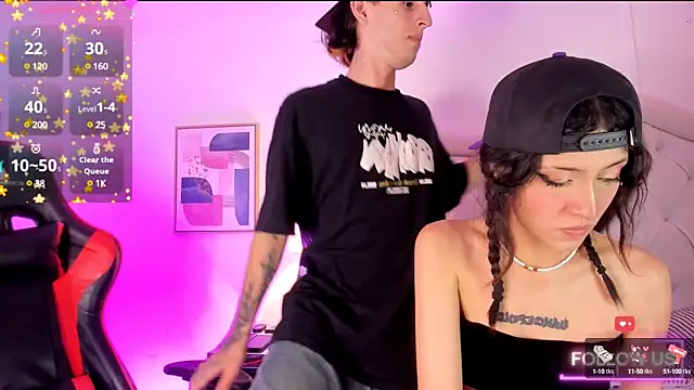 Snapshot of sett_and_gwen chatting on 01-30-25, 09:57 sett and gwen online show from 01-30-25, 09:57