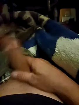 Snapshot of fun2fuck173 chatting on 11-18-25, 07:57 fun2fuck173 online show from 11-18-25, 07:57