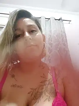 Snapshot of baixinhaloira chatting on 12-22-24, 05:53 baixinhaloira online show from 12-22-24, 05:53