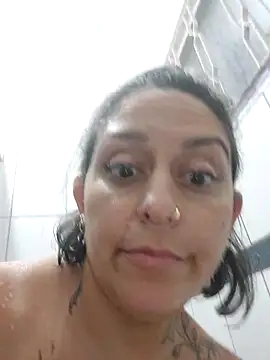 Snapshot of baixinhaloira chatting on 11-07-25, 02:00 baixinhaloira online show from 11-07-25, 02:00