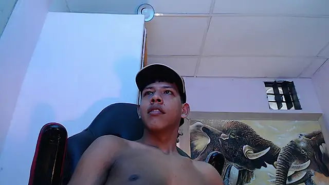 mr stiven  online show from 02-19-25, 06:22