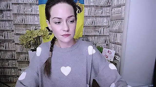 Snapshot of Lina_Star_S chatting on 10-21-25, 06:58 Lina Star S online show from 10-21-25, 06:58