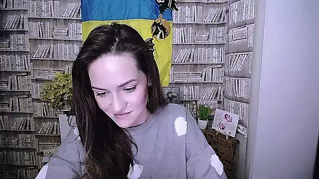 Snapshot of Lina_Star_S chatting on 10-28-25, 08:40 Lina Star S online show from 10-28-25, 08:40