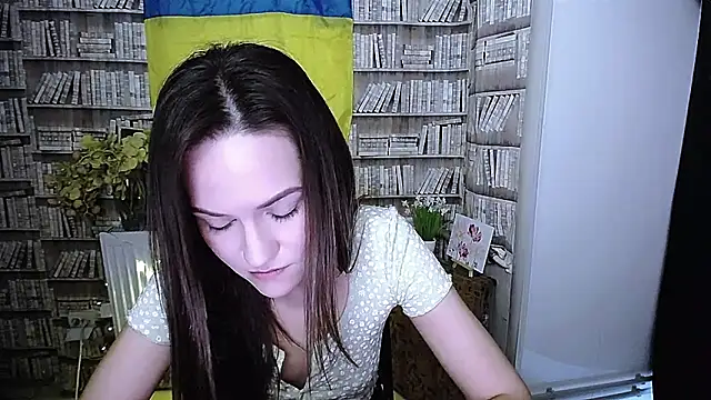 Snapshot of Lina_Star_S chatting on 11-05-25, 07:30 Lina Star S online show from 11-05-25, 07:30