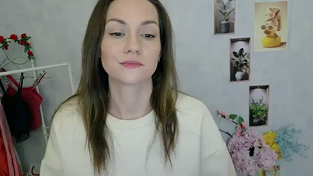 Snapshot of Lina_Star_S chatting on 01-06-26, 06:50 Lina Star S online show from 01-06-26, 06:50