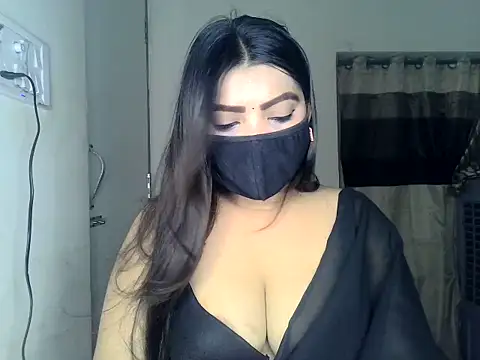 Snapshot of ishi_Beauty chatting on 07-14-26, 05:23 ishi Beauty online show from 07-14-26, 05:23